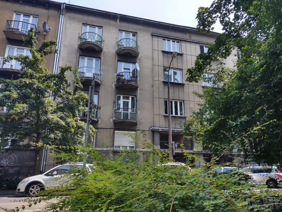 Little Big Red - Modern Apartment Krakow